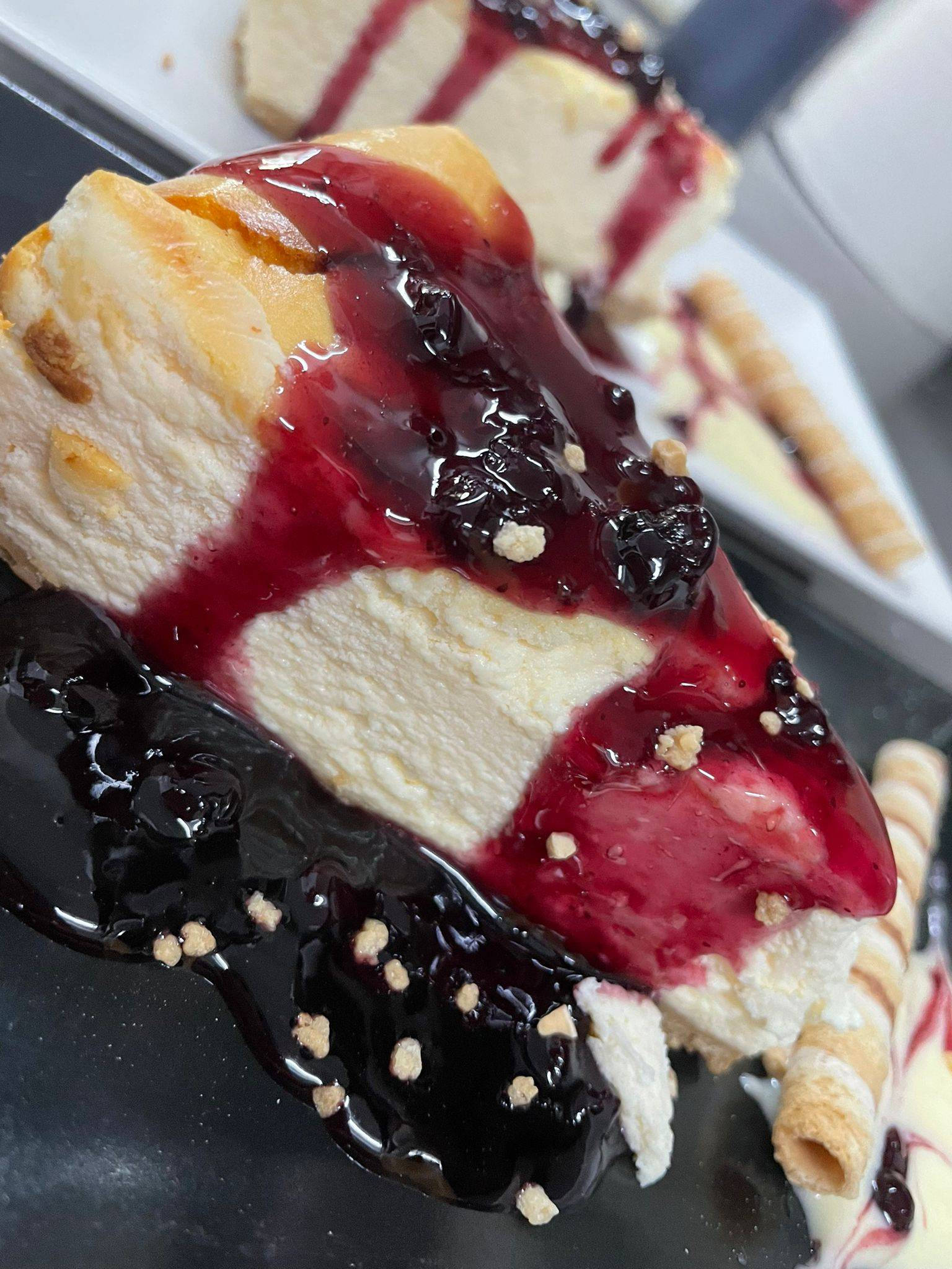 Tarta-queso-arándanos-restaurante-loraida