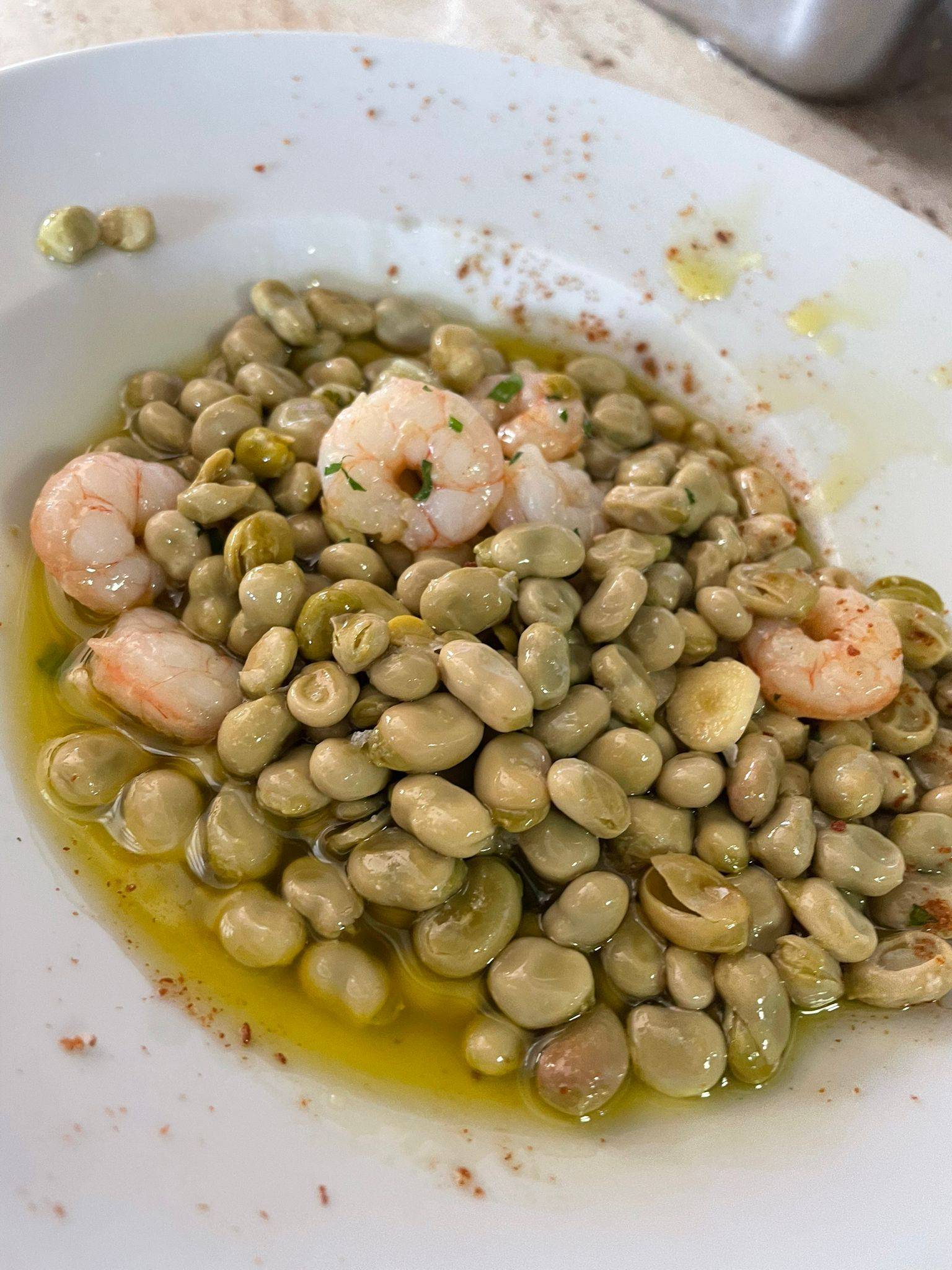 Cesta-habitas-gambas-asador-loraida