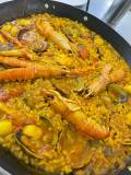 Paella-marisco-restaurante-asador-loraida