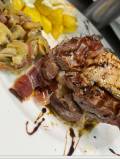 Milhojas-solomillo-ternera-jamón-ibérico-foie-restaurante-asador-loraida